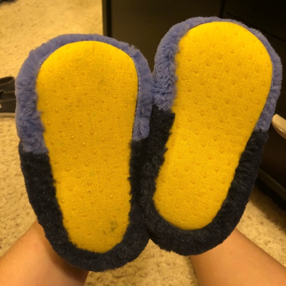 Toddler Monster Slippers - Picture 3 of 3